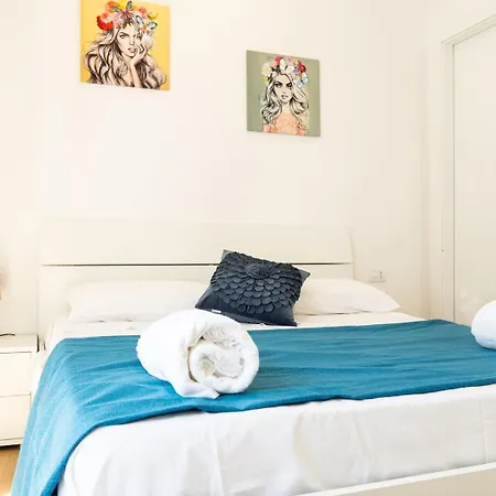 La Bella Partenope نابولي