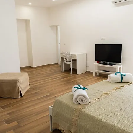 Bed & Breakfast La Bella Partenope